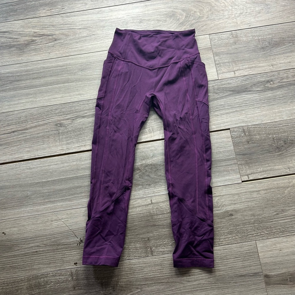 Lululemon All the right places 23”